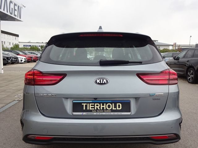 Kia  Ceed Sportswagon 1,6 Vision AT Navi Kamera