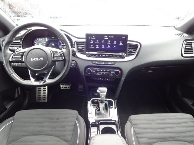 Kia  Ceed 1,5 GT Line AT ACC BLIS Navi Kamera DAB