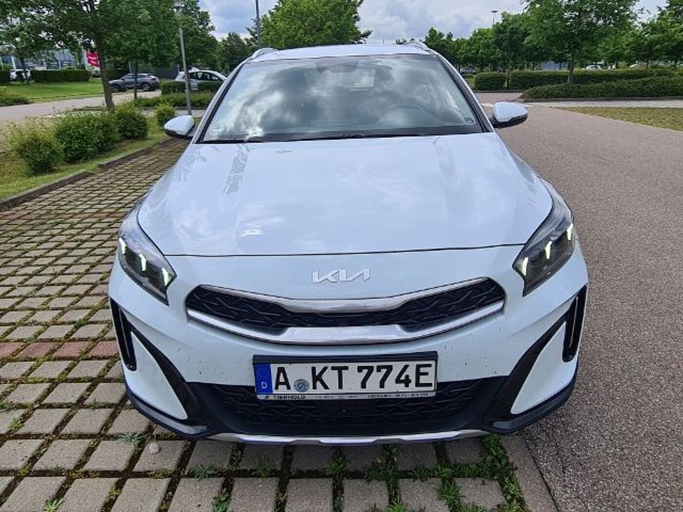 Kia  Vision Plug-in Hybrid