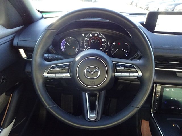 Mazda  e-SKYACTIV First Edition ACC BLIS NAVI HUD