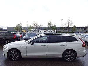 Volvo  T8 R Design Plug-In AWD AHK HUD ACC PANO