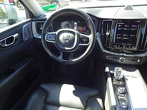 Volvo  T8 Inscription Plug-In AHK Luftfw HUD B&W