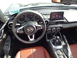 Mazda  2,0 Kinenbi BLIS NAVI DAB BOSE