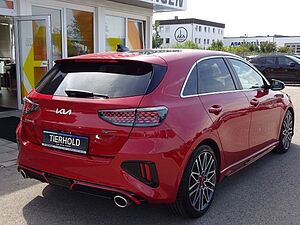 Kia  Ceed 1,6 GT AHK ACC BLIS Navi DAB Pano