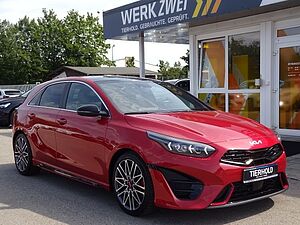 Kia  Ceed 1,6 GT AHK ACC BLIS Navi DAB Pano