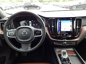 Volvo  Inscription Plug-In AWD HUD ACC Luftfw Pano