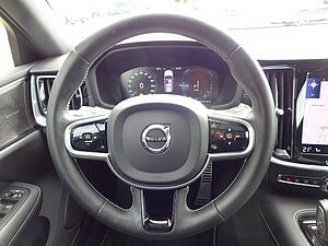 Volvo  T6 R-Design Plug-In AWD AHK PANO ACC HUD HK