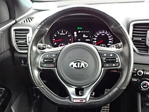 Kia  1,6T GT-Line 4WD AT AHK PANO BLIS 19'