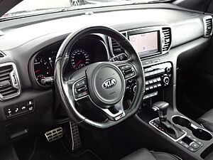 Kia  1,6T GT-Line 4WD AT AHK PANO BLIS 19'