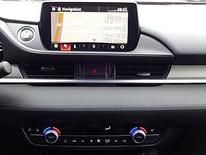 Mazda  D184 Sports-Line ACC HUD BLIS BOSE NAVI