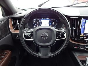 Volvo  T8 Inscription Recharge Plug-In AHK HUP 20'